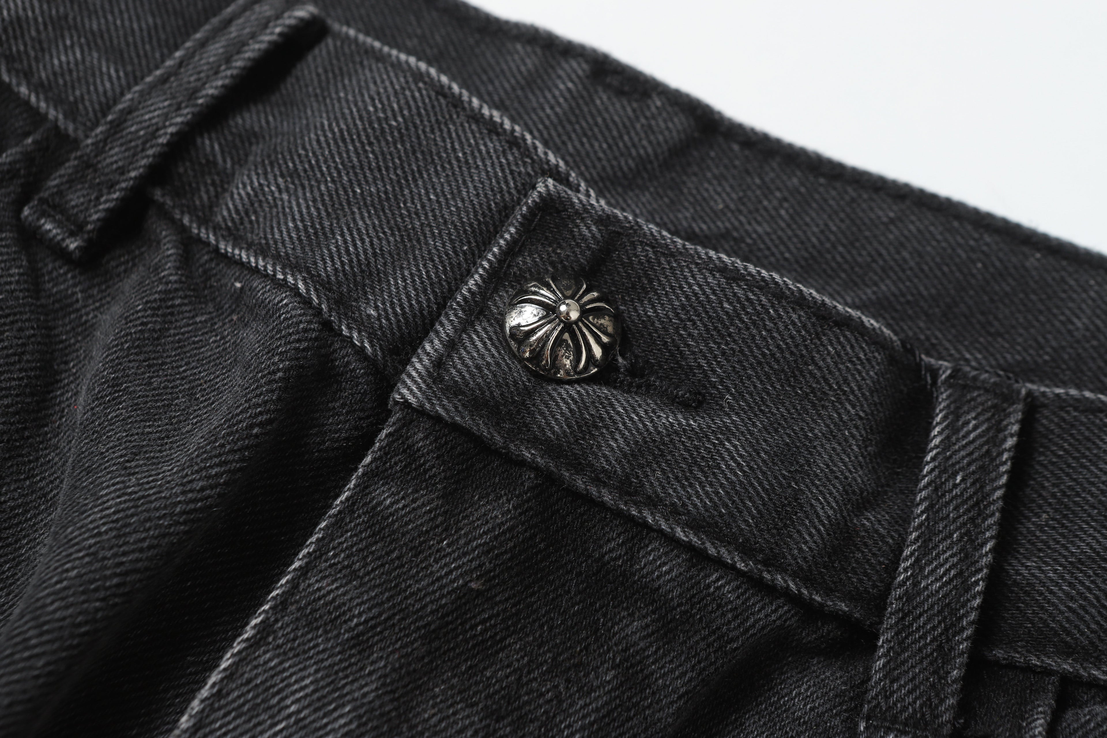 Chrome Hearts New Pants 302